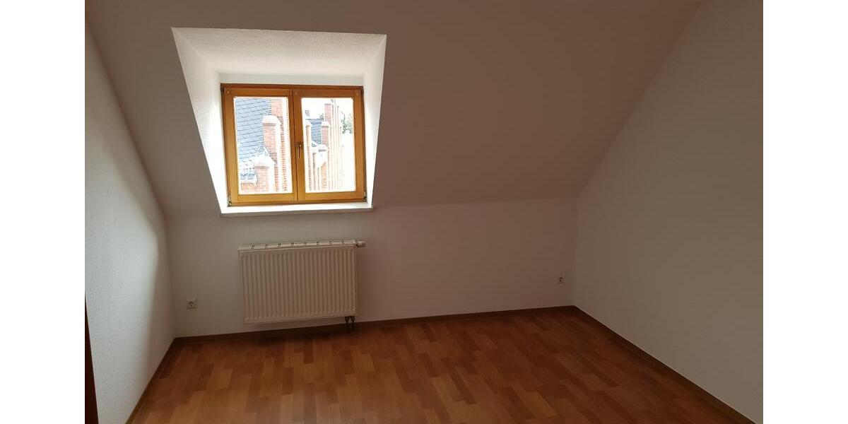 Dachgeschoßwohnung Mügeln - 2 Zimmer, 57 m&sup2;, 289&euro; | Angebot:18244736