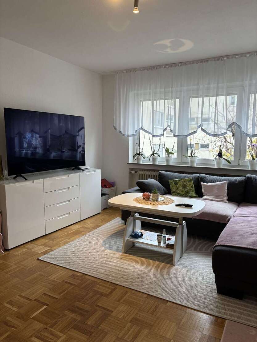 Wohnung zum Mieten in Reutlingen 610 € 63 m² 2.5 zimmer