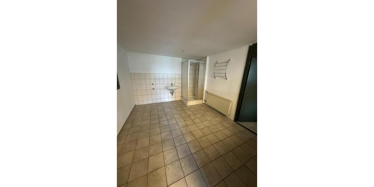 Einfamilienhaus Pleinfeld - 4 Zimmer, 200 m&sup2;, 1.400&euro; | Angebot:25408445