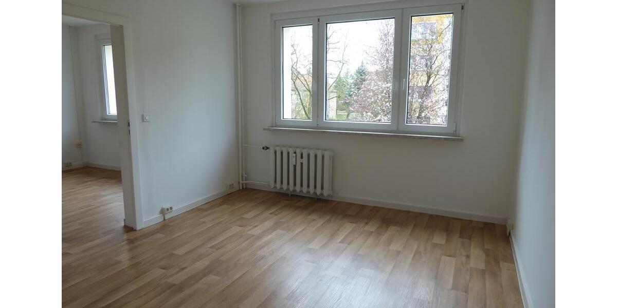 Etagenwohnung Bernburg (Saale) - 2 Zimmer, 47 m&sup2;, 255&euro; | Angebot:26678149