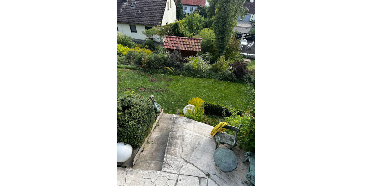 Erdgeschoßwohnung Burghaslach - 6 Zimmer, 220 m&sup2;, 1.250&euro; | Angebot:25379613