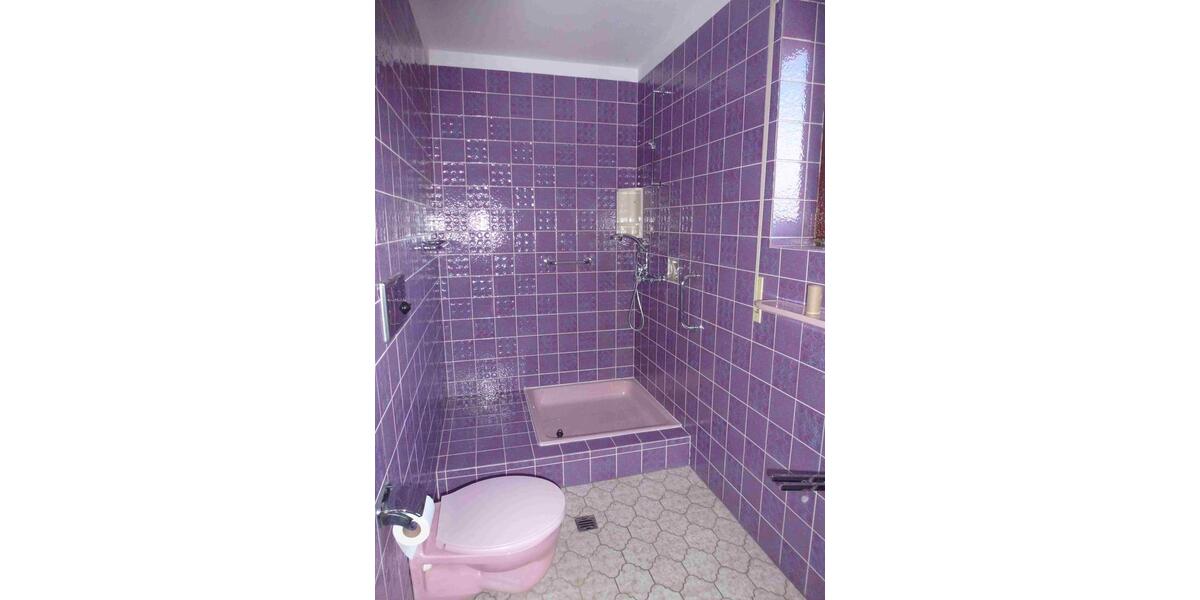 Erdgeschoßwohnung Röttenbach - 3 Zimmer, 144 m&sup2;, 1.050&euro; | Angebot:26129638