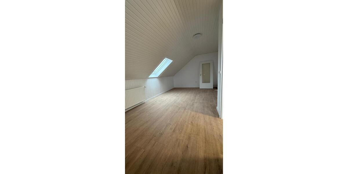 1 Zimmerwohnung in Dachgeschoss 1 zimmer