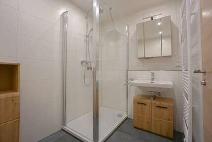 Wohnung Roth - 2 Zimmer, 54 m&sup2;, 760&euro; | Angebot:26681415