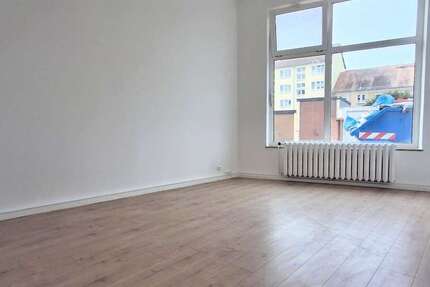 Wohnung Fürstenwalde - 4 Zimmer, 80 m&sup2;, 933&euro; | Angebot:26100304
