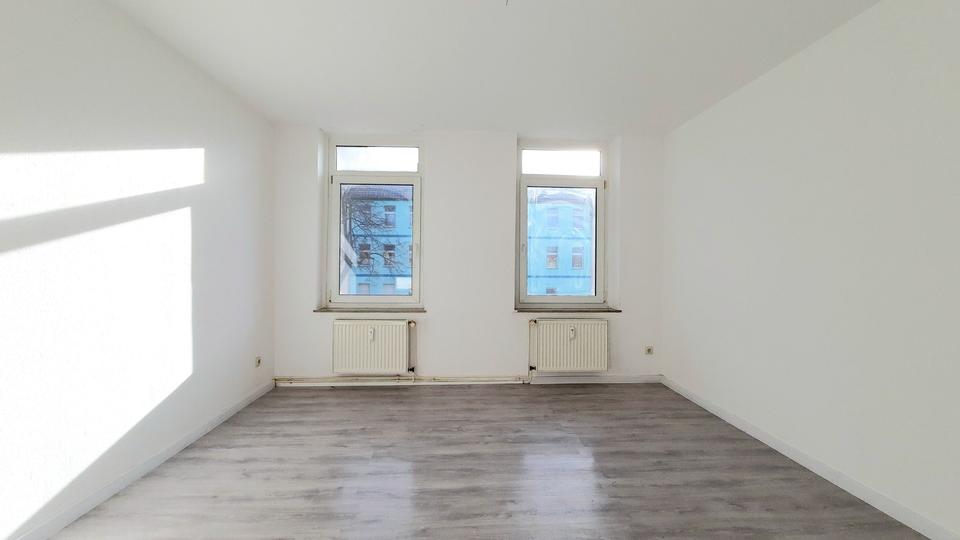 Etagenwohnung Aschersleben - 3 Zimmer, 62 m&sup2;, 340&euro; | Angebot:25867827