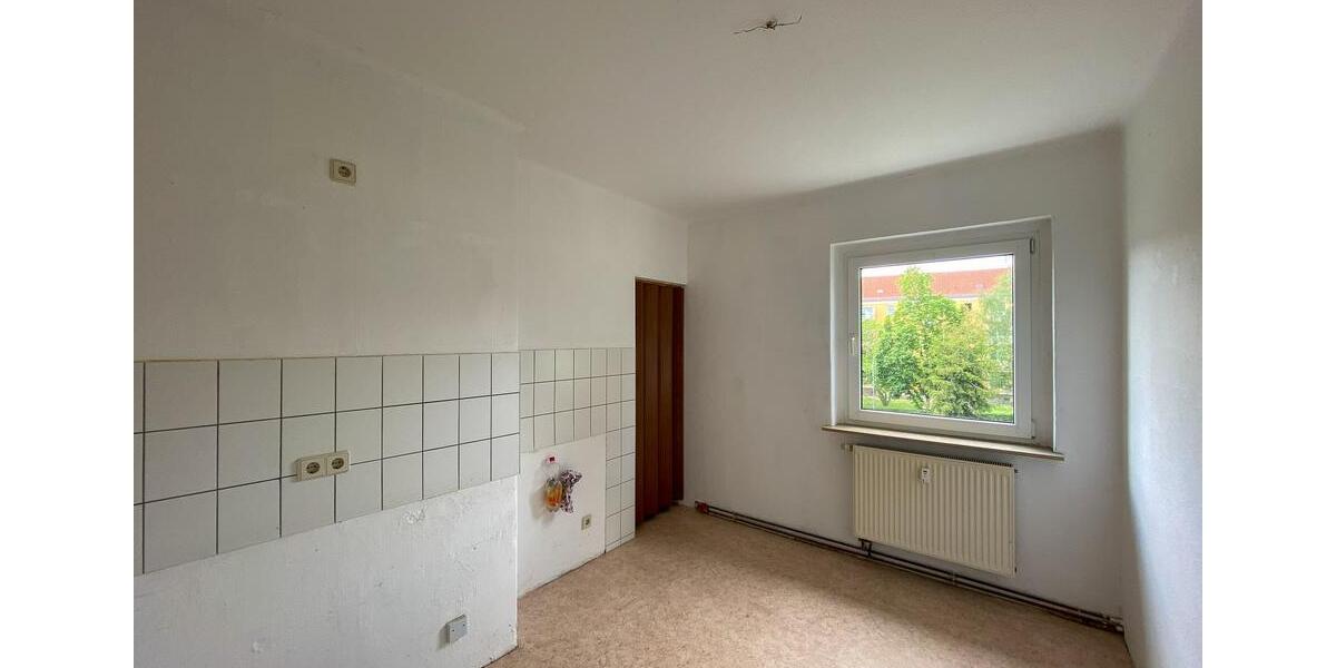 Etagenwohnung Naumburg (Saale) - 4 Zimmer, 82 m&sup2;, 533&euro; | Angebot:17822265