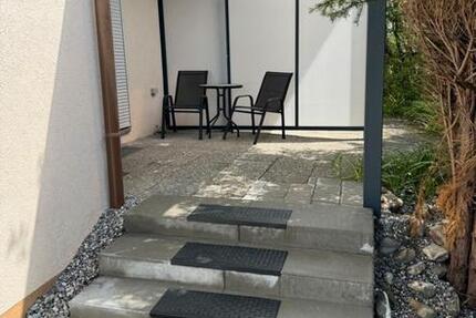 Wohnung Singen (Hohentwiel) - 2 Zimmer, 50 m&sup2;, 900&euro; | Angebot:26045347