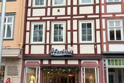 Haus Duderstadt - 9 Zimmer, 305 m&sup2;, 2.500&euro; | Angebot:26582099