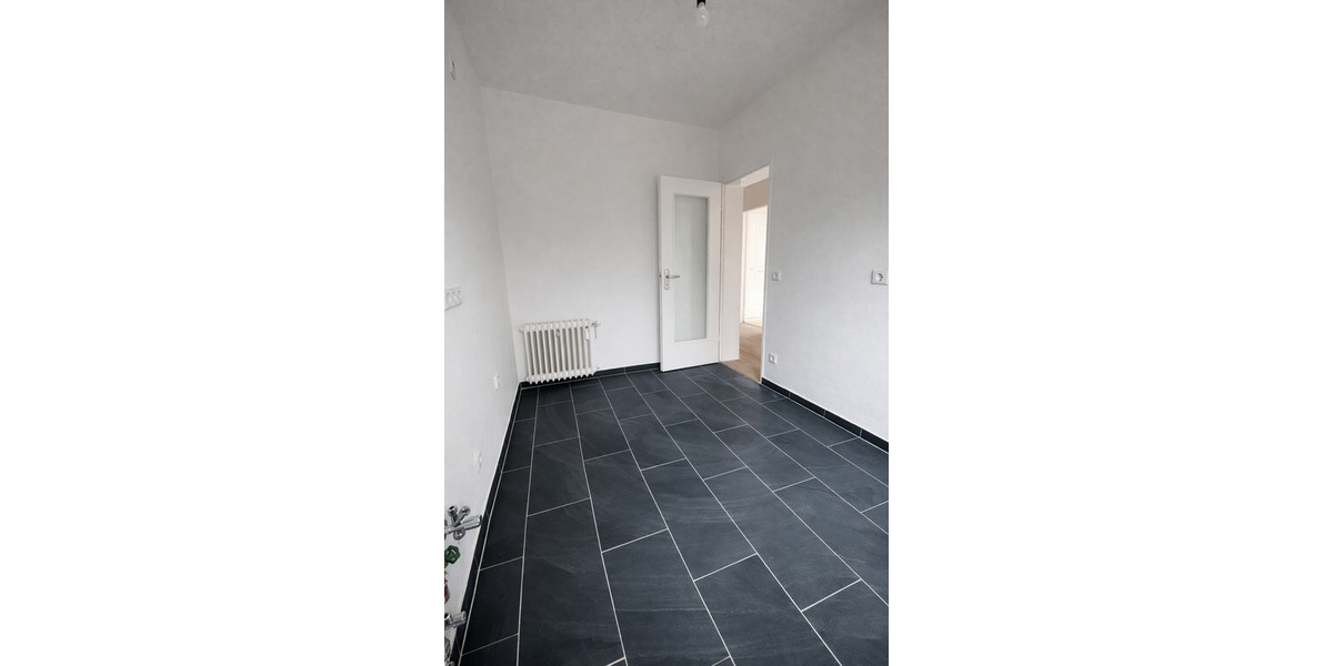 Zimmer Liederbach am Taunus Liederbach - 3 Zimmer, 73 m&sup2;, 913&euro; | Angebot:25691049