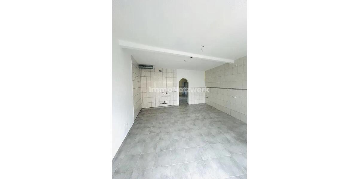 Erdgeschoßwohnung Konradsreuth - 4 Zimmer, 100 m&sup2;, 820&euro; | Angebot:26532740
