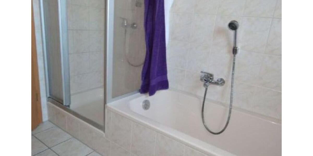 Dachgeschoßwohnung Gerhardshofen - 3 Zimmer, 76 m&sup2;, 620&euro; | Angebot:24842161