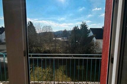 67m² 3 Zimmer 1. OG Wohnung Sonnenbalkon 3 zimmer