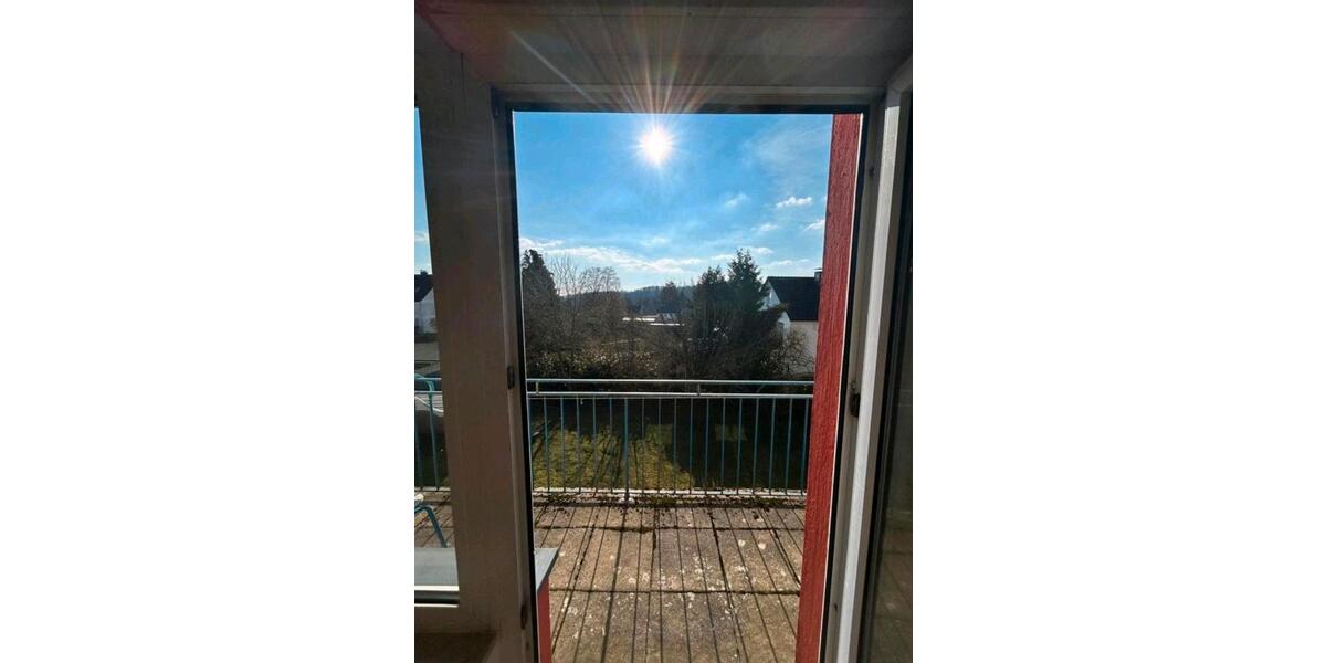 67m² 3 Zimmer 1. OG Wohnung Sonnenbalkon 3 zimmer