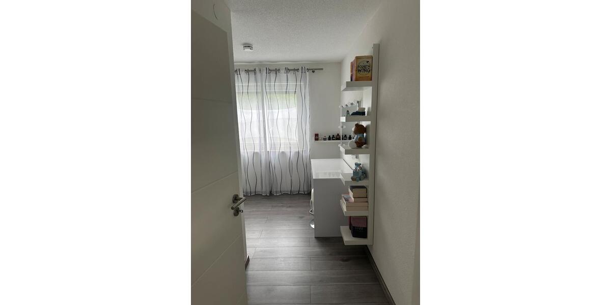 Etagenwohnung Bad Säckingen - 3 Zimmer, 85 m&sup2;, 1.250&euro; | Angebot:26535948