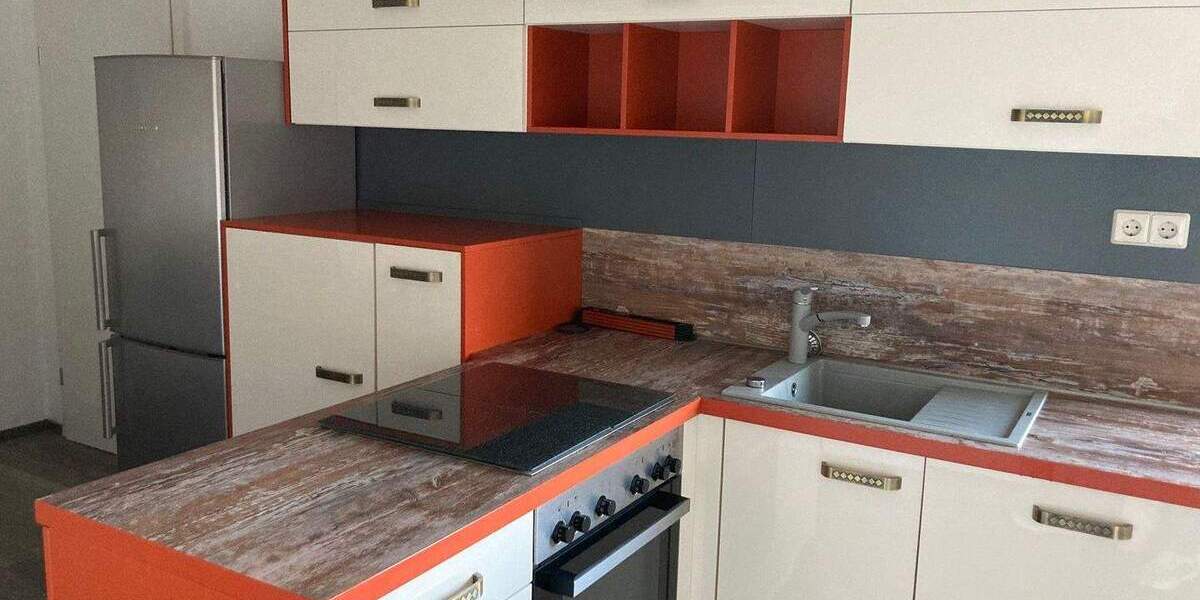 Etagenwohnung Bernburg Bergstadt - 2 Zimmer, 71 m&sup2;, 460&euro; | Angebot:26797010