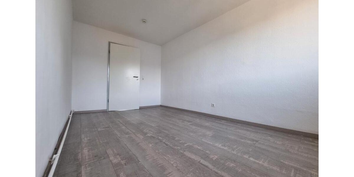 Dachgeschoßwohnung Blankenburg (Harz) - 3 Zimmer, 95 m&sup2;, 570&euro; | Angebot:26420057