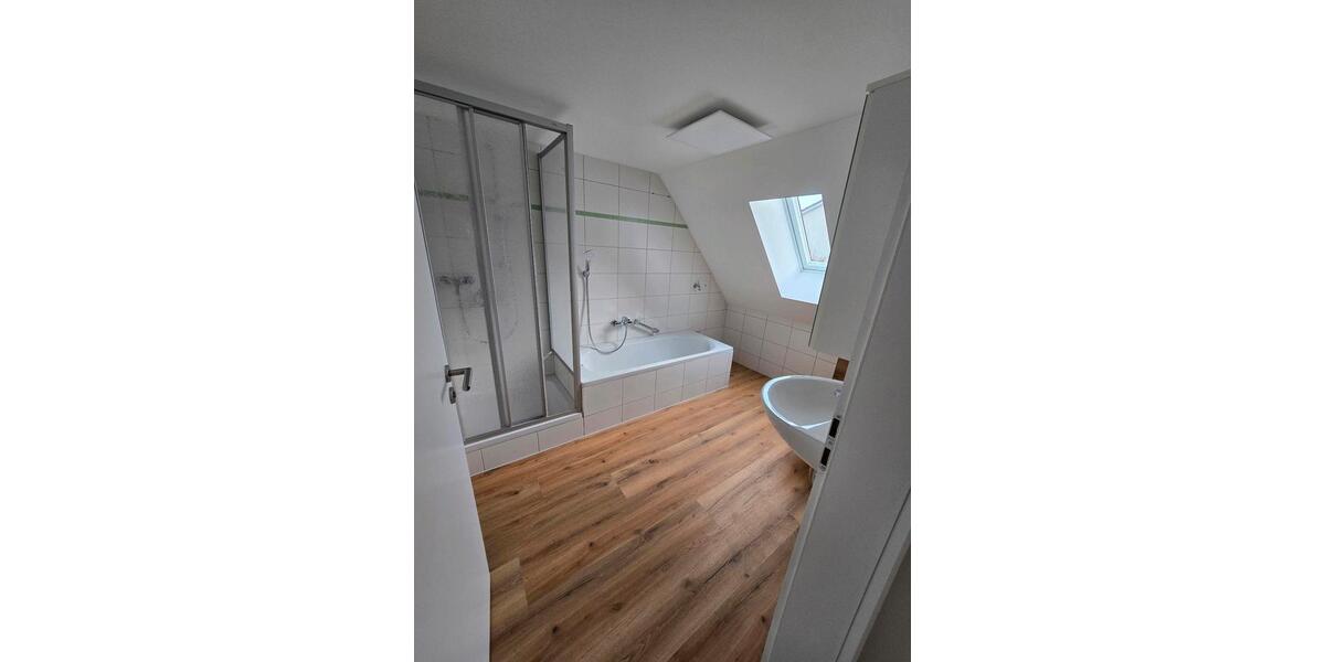 Wohnen auf Zeit Kumhausen - 4.5 Zimmer, 130 m&sup2;, 750&euro; | Angebot:24746567