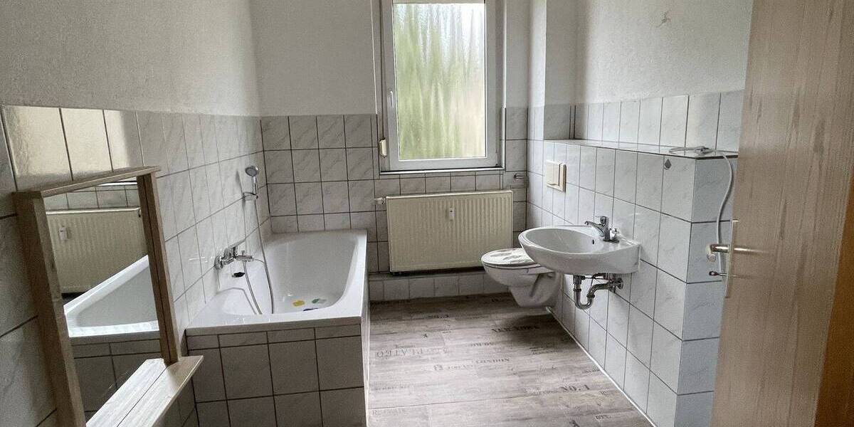 großzügige 5-Zimmer Wohnung mit Garten in Lauchhammer 5 zimmer