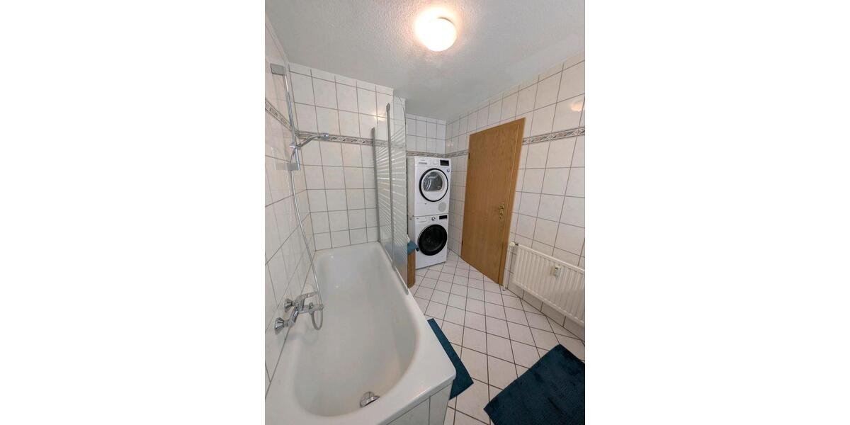 Dachgeschoßwohnung Kropp - 3 Zimmer, 57 m&sup2;, 600&euro; | Angebot:26610795