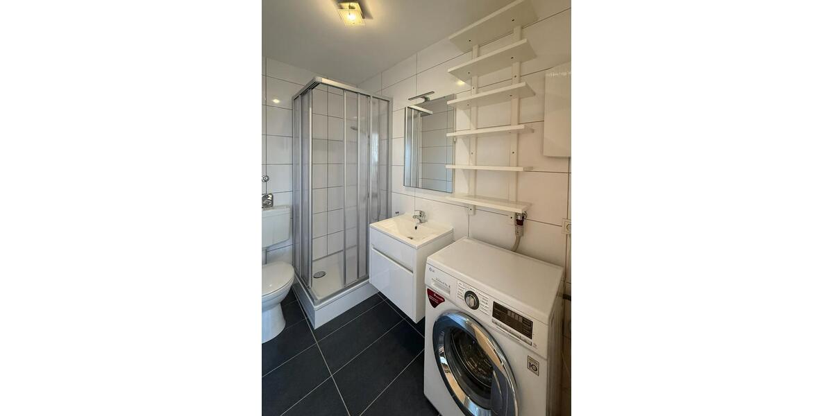 Etagenwohnung Saarbrücken Ensheim - 1 Zimmer, 27 m&sup2;, 550&euro; | Angebot:25900921