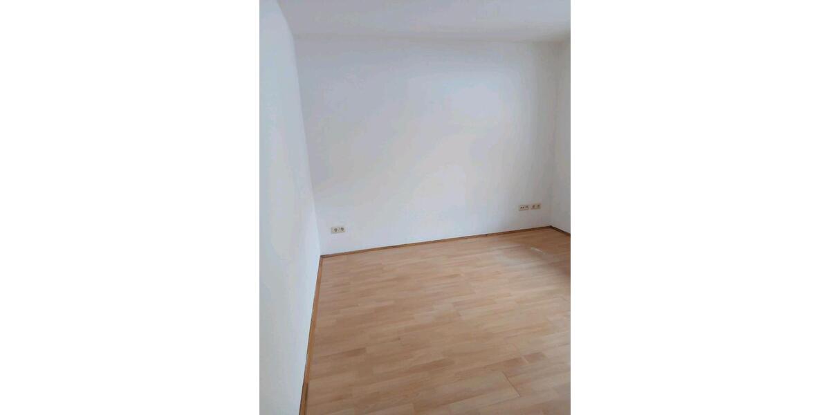 Erdgeschoßwohnung Nossen - 2 Zimmer, 62 m&sup2;, 372&euro; | Angebot:24692049