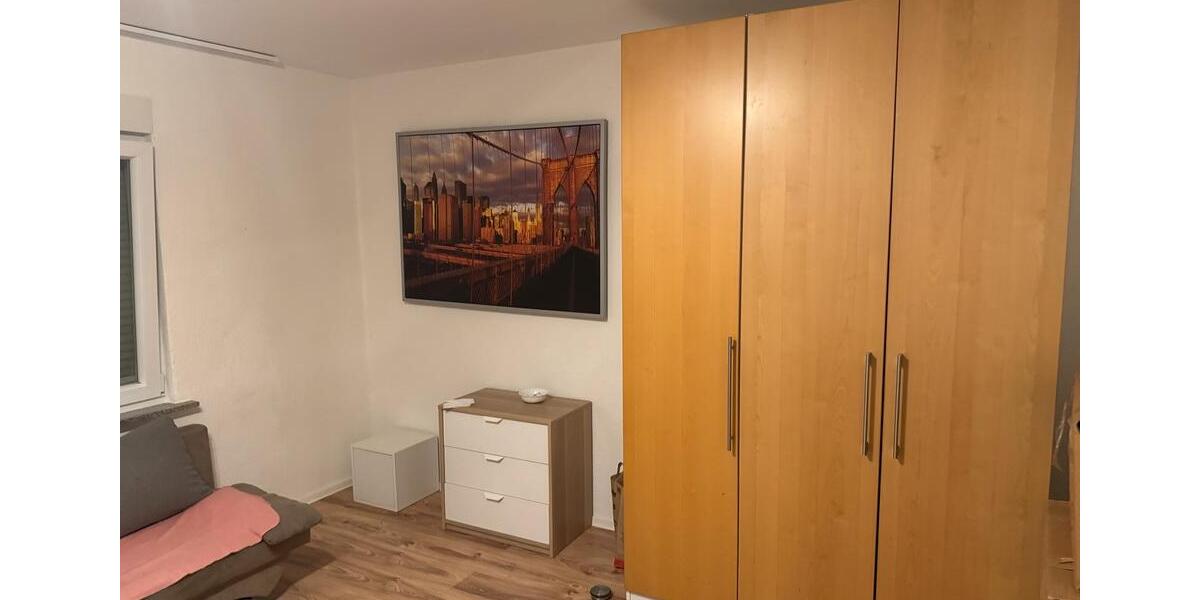 Wohnen auf Zeit Esslingen am Neckar Oberesslingen - 1 Zimmer, 19 m&sup2;, 560&euro; | Angebot:26268218