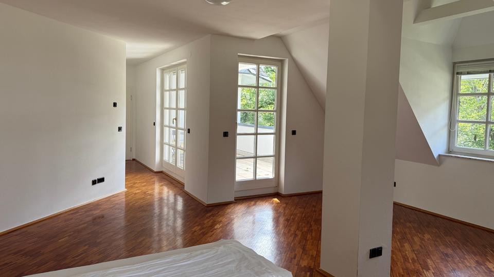 Einfamilienhaus Bad Homburg vor der Höhe Gonzenheim - 3 Zimmer, 130 m&sup2;, 2.200&euro; | Angebot:26442736