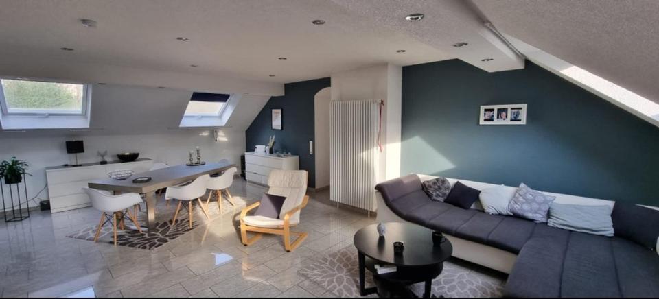 Wohnung Dachgeschoßwohnung 85m² 3 ZKB in Eppelborn-Bubach