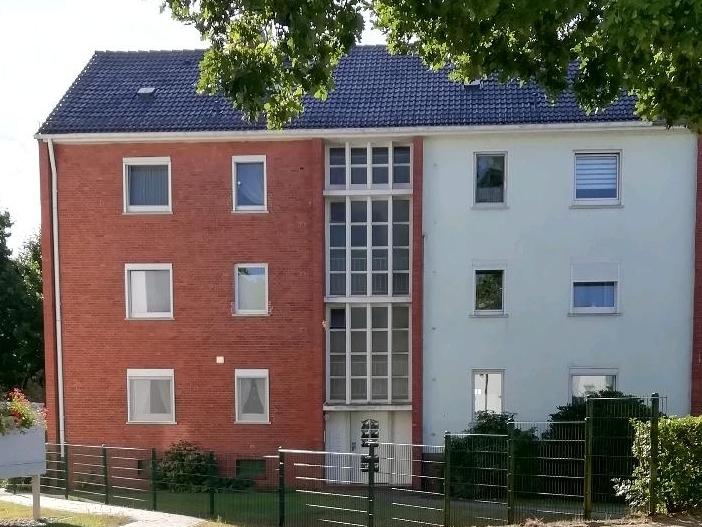 Hochparterre Bremen Blumenthal - 3 Zimmer, 70 m&sup2;, 800&euro; | Angebot:25254040