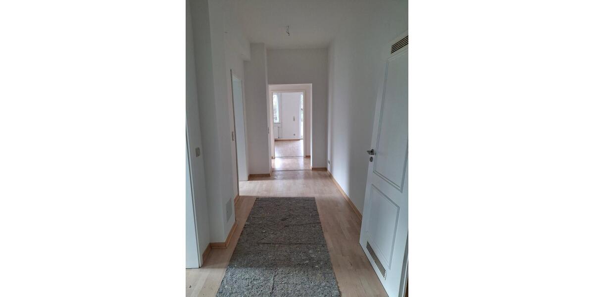 Etagenwohnung Duderstadt - 3 Zimmer, 100 m&sup2;, 700&euro; | Angebot:25900132