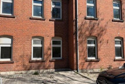 Wohnung Güsten - 3 Zimmer, 67 m&sup2;, 450&euro; | Angebot:26416335