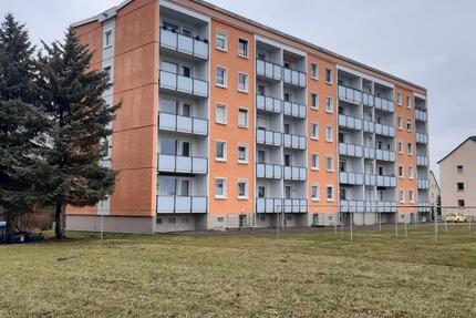 idyllisch im Grünen gelegene 4 Raumwohnung unweit von Dresden mit Südbalkon 4 zimmer