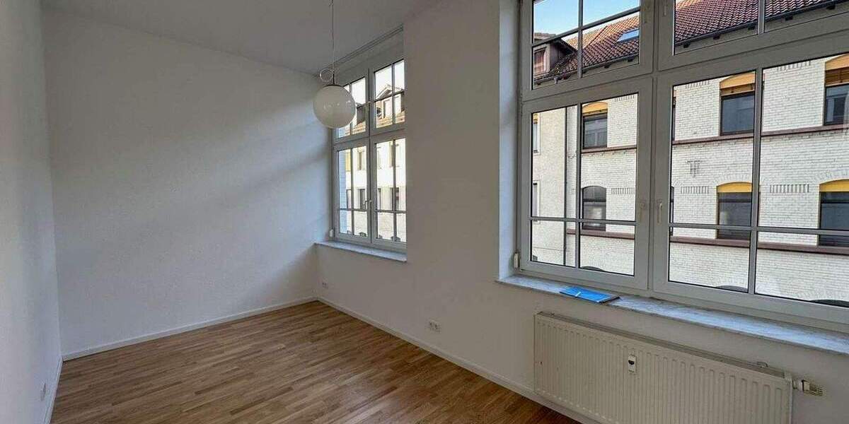 Etagenwohnung Villingen-Schwenningen Schwenningen - 3 Zimmer, 87 m&sup2;, 1.000&euro; | Angebot:24684411