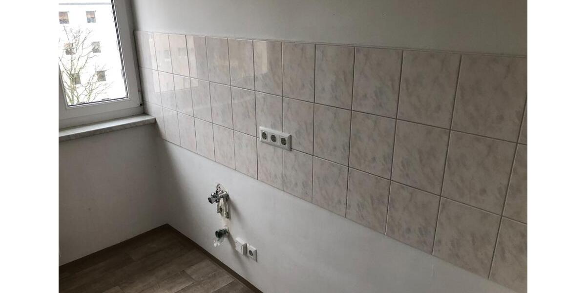 Etagenwohnung Löbau - 4 Zimmer, 69 m&sup2;, 379&euro; | Angebot:22712065