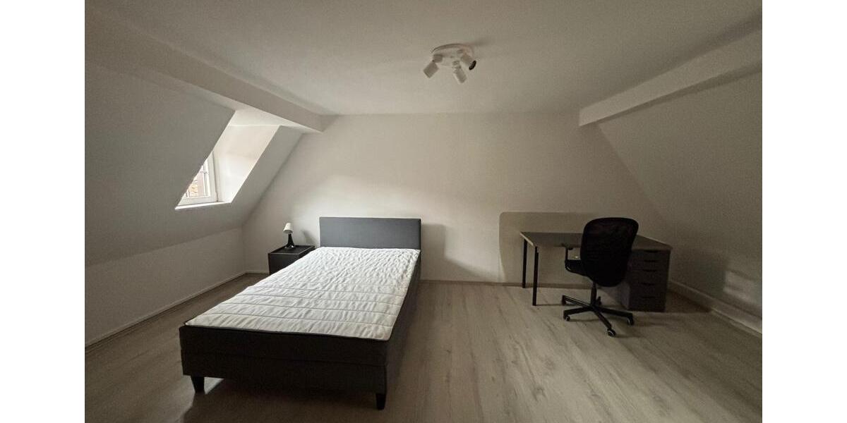 Wohnen auf Zeit Sennfeld - 2 Zimmer, 15 m&sup2;, 490&euro; | Angebot:25986159