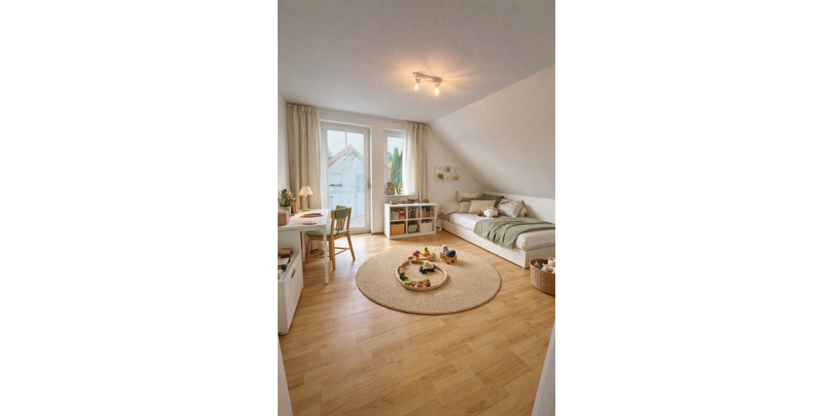 Doppelhaushälfte mit Einliegerwohnung in Bad Liebenzell-Monakam 6 zimmer