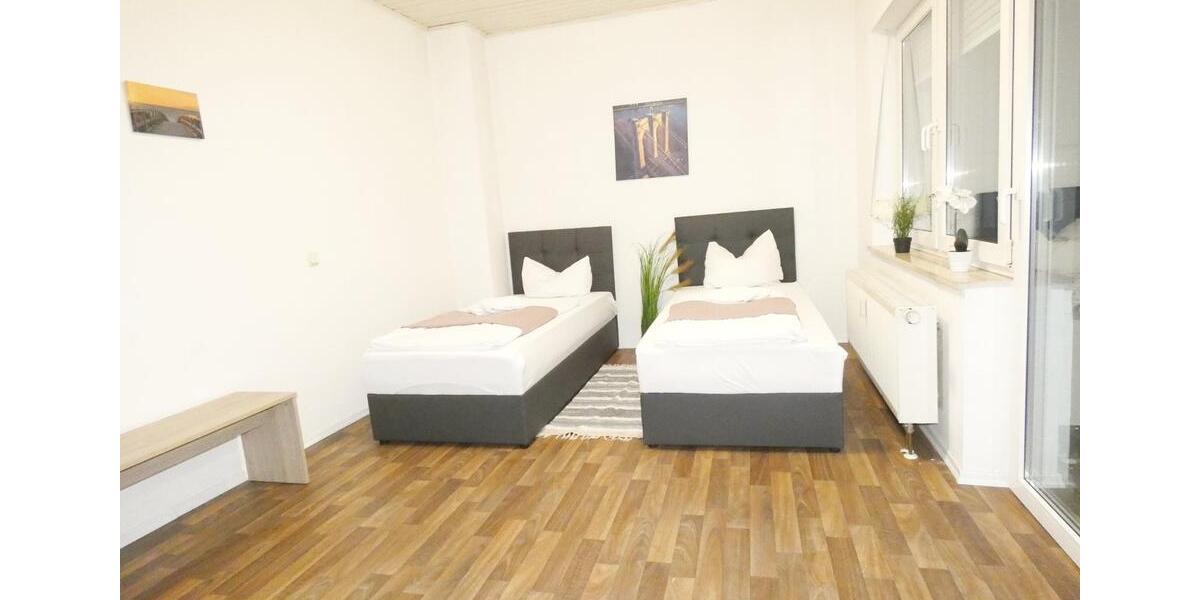Wohnen auf Zeit Weiden in der Oberpfalz - 2 Zimmer, 60 m&sup2;, 54&euro; | Angebot:12322692