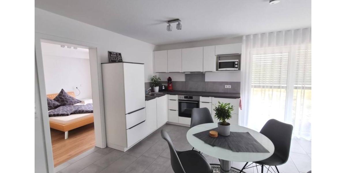 Wohnen auf Zeit Rottweil - 2 Zimmer, 50 m&sup2;, 1.199&euro; | Angebot:26219670