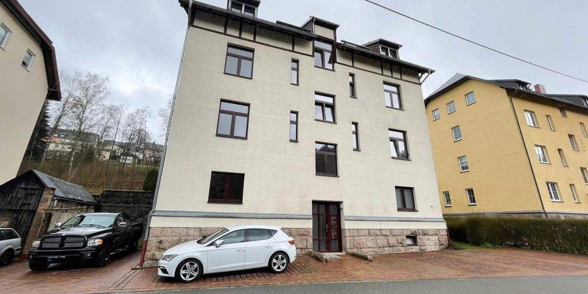 2-Raum-Wohnung mit Einbauküche in ruhiger Lage von Aue 2 zimmer