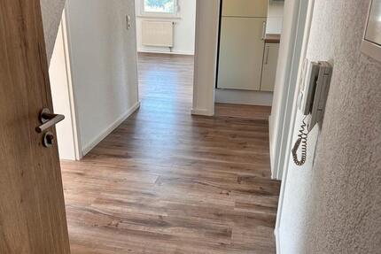 Wohnung Sulzbach an der Murr - 4 Zimmer, 70 m&sup2;, 1.300&euro; | Angebot:27597242