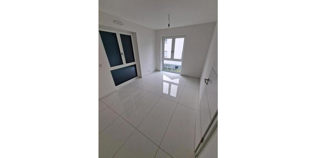 Doppelhaushälfte Bergisch Gladbach Gronau - 4 Zimmer, 135 m&sup2;, 2.200&euro; | Angebot:26248135
