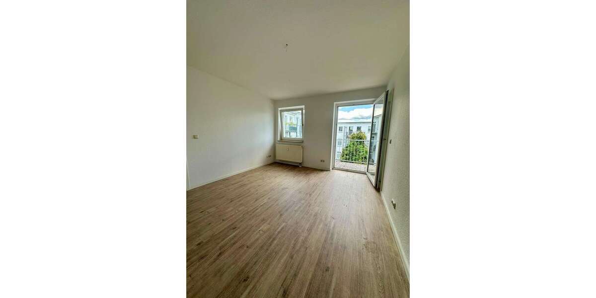 Etagenwohnung Magdeburg Stadtfeld Ost - 2 Zimmer, 43 m&sup2;, 510&euro; | Angebot:27101103