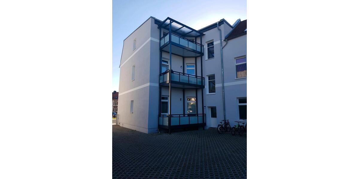 Dachgeschoßwohnung Burg - 4 Zimmer, 135 m&sup2;, 1.269&euro; | Angebot:25979847