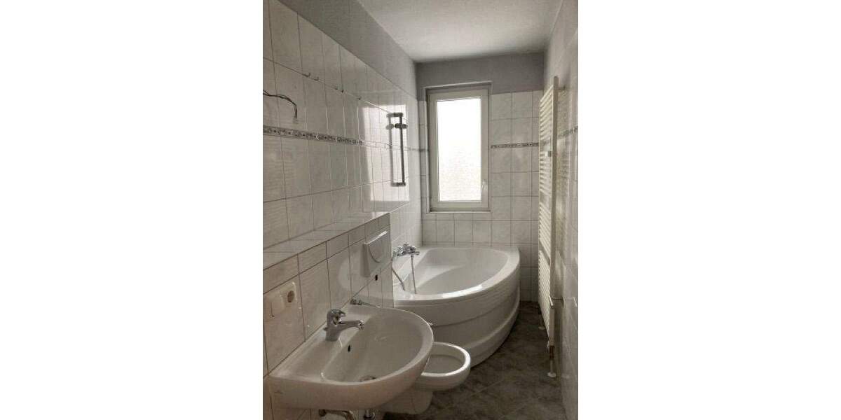 Etagenwohnung Weimar Nordstadt - 2 Zimmer, 48 m&sup2;, 355&euro; | Angebot:25070378