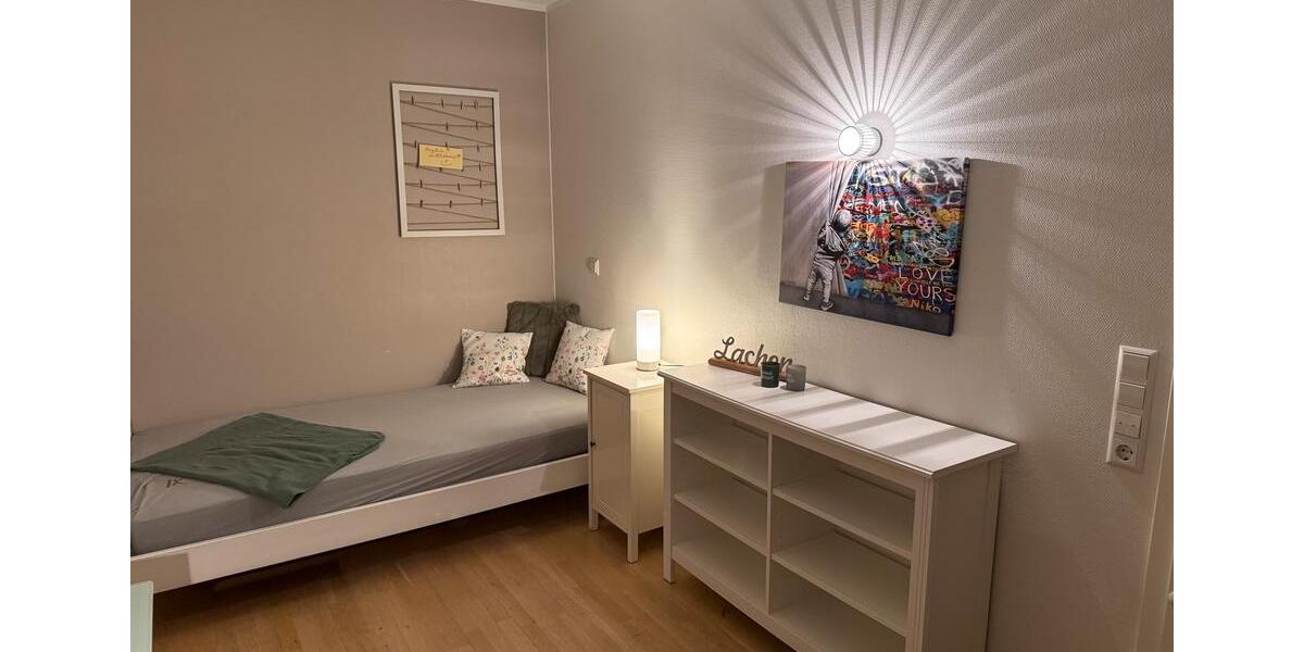 Wohnen auf Zeit Haselünne - 4 Zimmer, 100 m&sup2;, 374&euro; | Angebot:25963666
