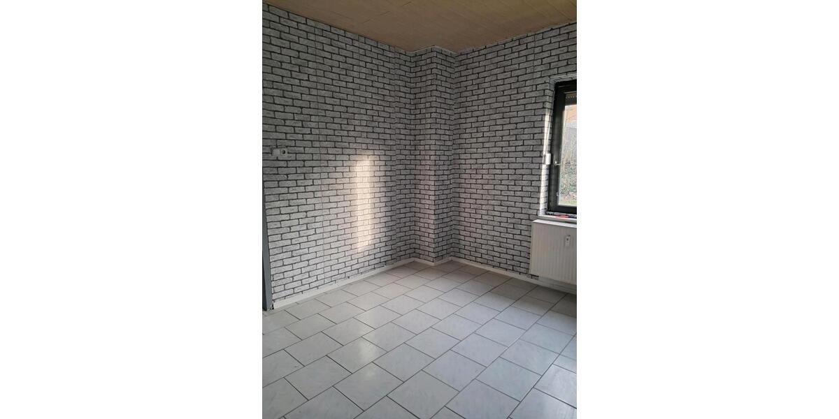 Etagenwohnung Sulzbach (Saar) - 1 Zimmer, 45 m&sup2;, 350&euro; | Angebot:24409966