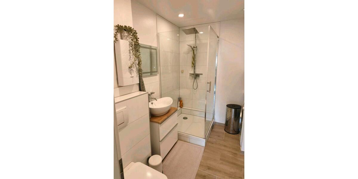 Etagenwohnung Duisburg Rheinhausen - 4.5 Zimmer, 82 m&sup2;, 1.250&euro; | Angebot:26648928