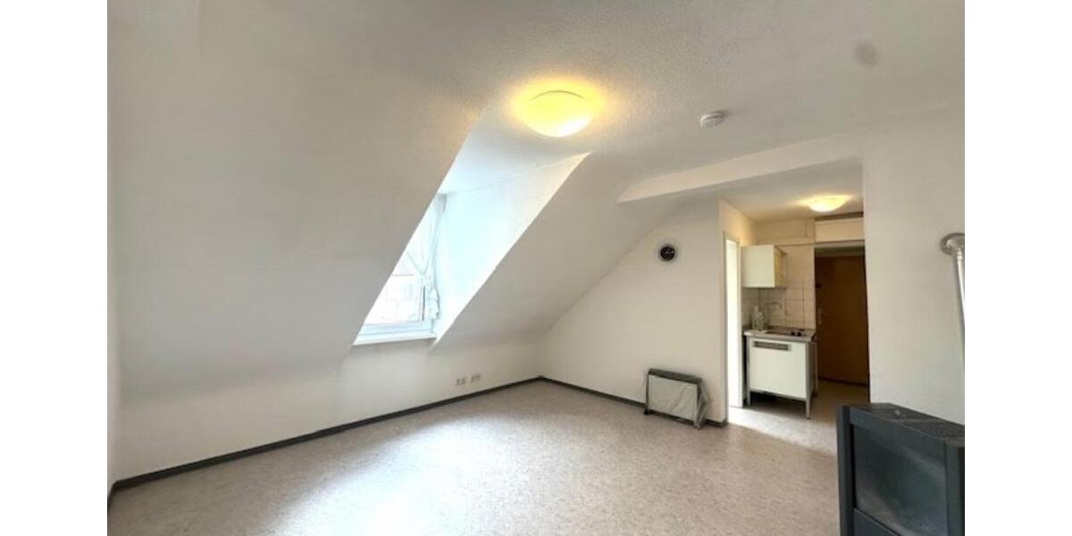 Dachgeschoßwohnung Mannheim Innenstadt - 1 Zimmer, 28 m&sup2;, 495&euro; | Angebot:25959566