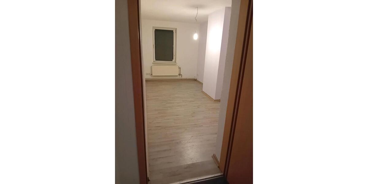 Etagenwohnung Loitz - 1 Zimmer, 52 m&sup2;, 400&euro; | Angebot:26606975